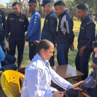 फुरु ब्यापारबाटै दैनिक एक लाख कमाई