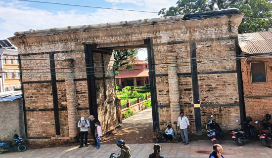 ऐतिहासिक मूलढोकाको पुनर्निर्माण अवरुद्ध