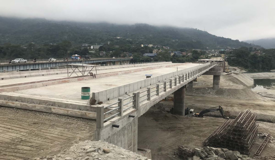 मादी नदी : चार लेन पुलको काम ८० प्रतिशत सम्पन्न