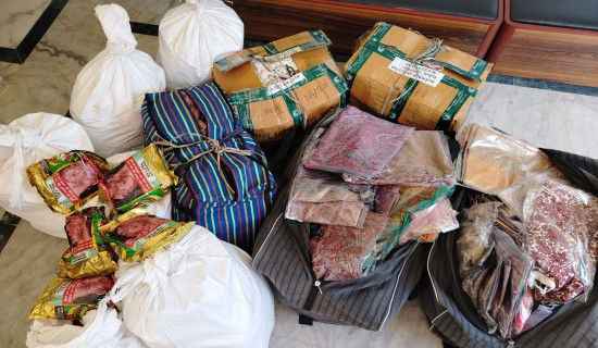 अबैध सामग्री बरामद