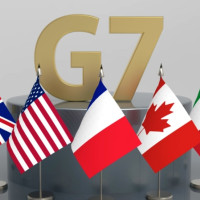 सहज बन्दै प्रसिद्ध दामोदर कुण्डको दर्शन