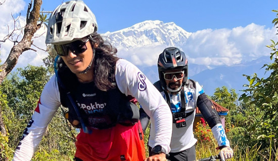 इन्डुरो रेसमा आठ देशका ४५ खेलाडी