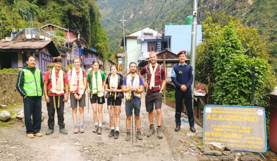 सुस्ता गाउँमा तत्काल तटबन्ध निर्माणको माग गर्दै प्रधानमन्त्रीलाई मागपत्र