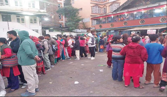 सङ्कटा मन्दिरमा भक्तजनको भिड