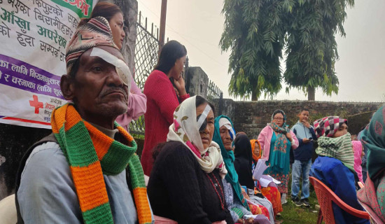 संसार देख्न पाउँदा जेष्ठ नागरिक दङ्ग