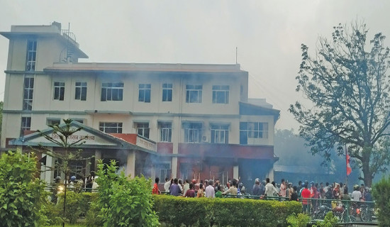 आगजनी र लुटपाटमा संलग्नको विगत खोज्दै प्रहरी