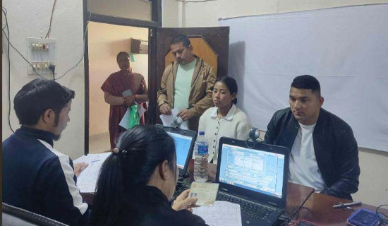 मतदाता नामावली दर्ता : थपिए पैँतालिस हजार मतदाता