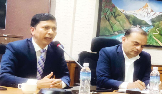 हिमालमा हिउँ, तराईमा शीतले दुःख