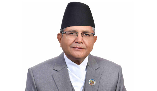 फरार चार प्रतिवादी पक्राउ