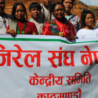 गोदाममै थन्कियो चामल नयाँ धान राख्ने ठाउँ छैन