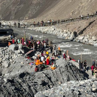 एफएम रेडियो सङ्कटमा