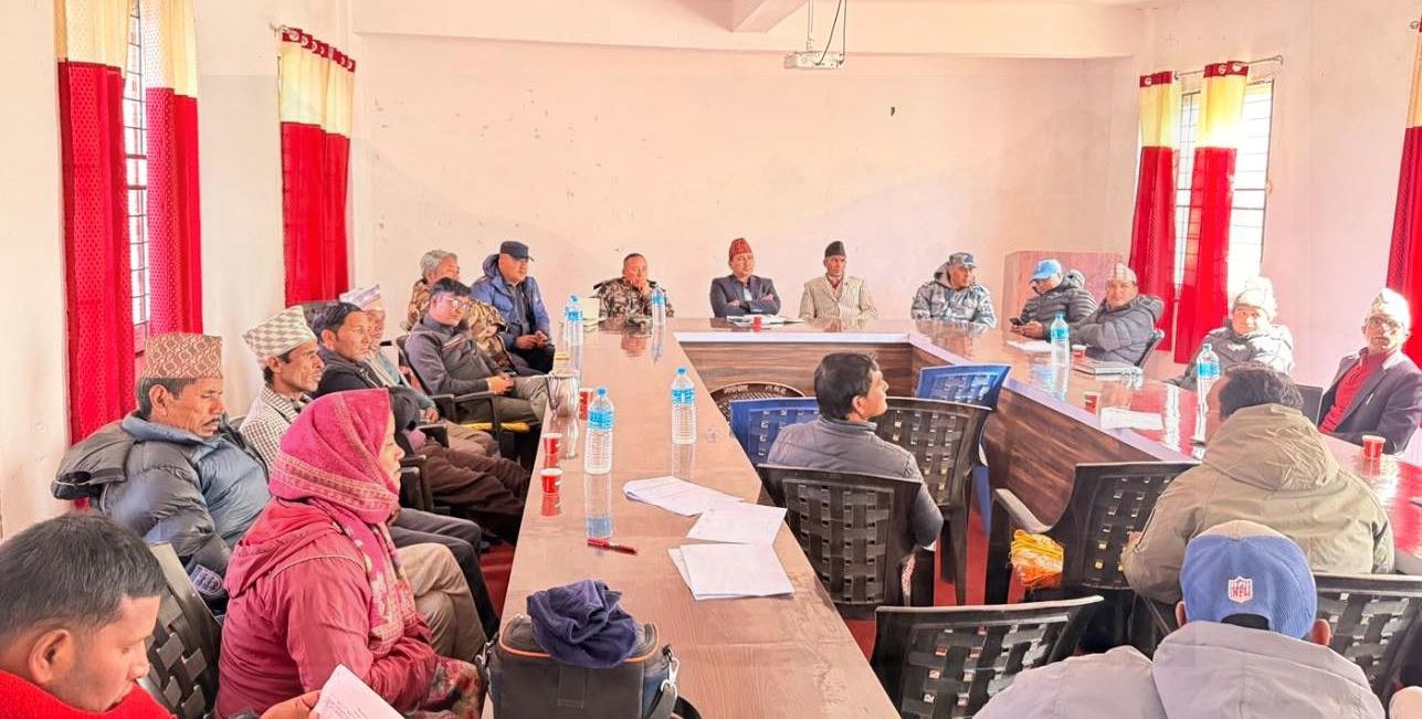 मतदान स्थल थप्न सिफारिस: एक्काइस मतदान स्थल अति संवेदनशील