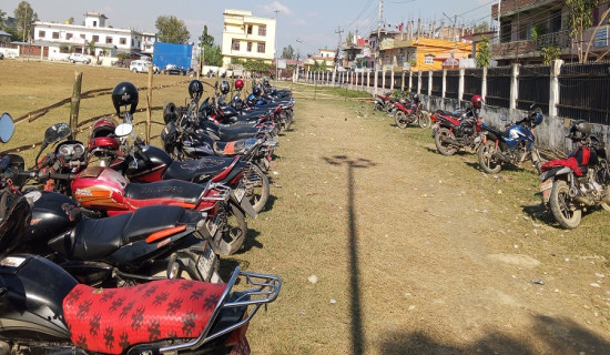 सिडिओ कार्यालय अगाडिको अव्यवस्थित पार्किङ हटाइयो