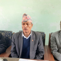 स्वास्थ्य मन्त्री डा.गौतम र जापानी राजदूत माइदा तोरुबीच भेटवार्ता