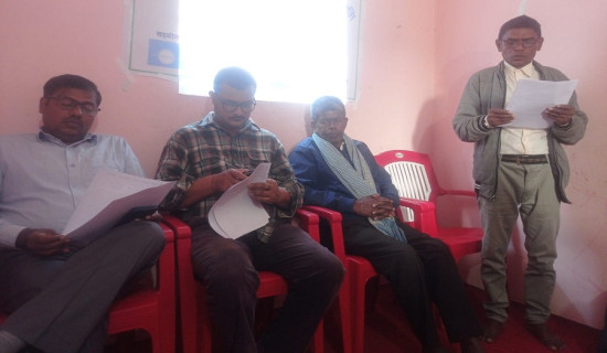 प्रम सचिवालय कम जनशक्तिबाटै सञ्चालित