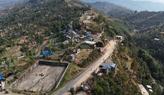 जीर्ण सुनपोखरी पुनर्निर्माणमा तीन करोडको रोक्का, १५ लाख बजेटमा पाइपमाथि पाइप जडान
