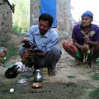 उमेशले गरे खुट्टाले लेखेरै एसइई उत्तीर्ण