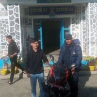 पर्यटकको पर्खाइमा धुर्कोटको विचित्र गुफा