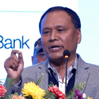 प्रधानमन्त्री प्रचण्डविरुद्धको मुद्दामा बेन्च बस्न भ्याएन