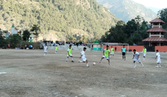 काइँला र तमोटलाई षडानन्द पुरस्कार प्रदान