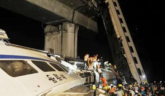 चीनमा रेल दुर्घटना हुँदा ११ जनाको मृत्यु