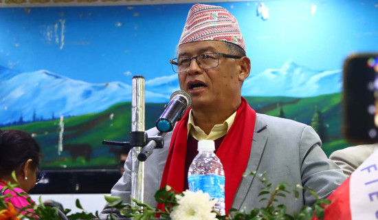 ट्रेड युनियन प्रजातन्त्रको जरा हो : धनराज गुरुङ