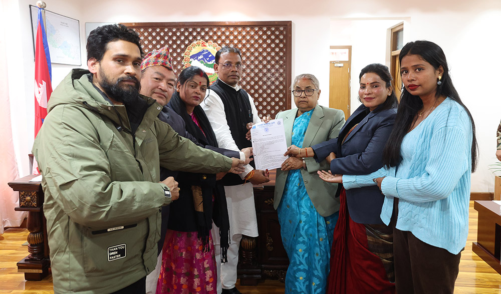 निर्वाचनमा सहभागी भएर आफ्नो मुद्दा सम्बोधन गर्न प्रधानमन्त्रीको आग्रह