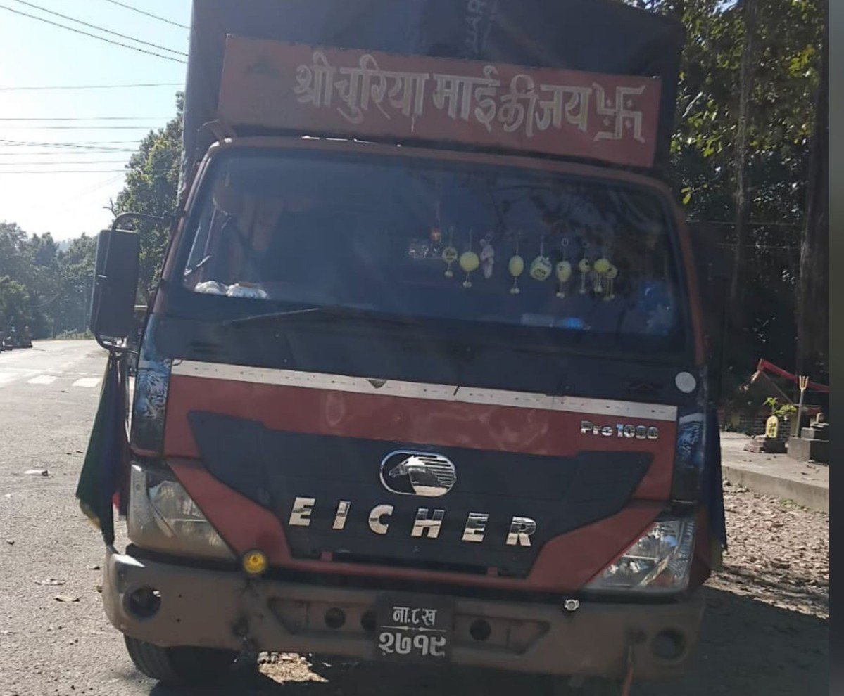 करिब ३७ लाख बराबरको बिलभन्दा बढीको सामान नियन्त्रणमा