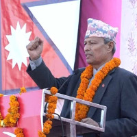 पैदलयात्रीको मोबाइल र सिक्री लुट्ने दुई जना पक्राउ