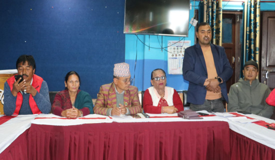 एमाले धनकुटामा प्रतिनिधि छनाेटमा विवाद