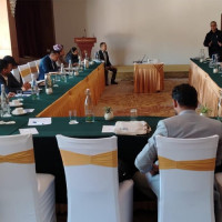 करिब पाँच लाख प्याजका बेर्ना बेच्दै इन्द्र दम्पत्ति