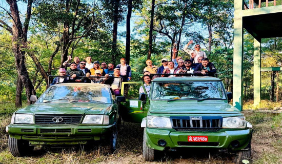 बाँके राष्ट्रिय निकुञ्जमा पर्यटकको चहलपहल बढ्यो