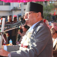 टस जितेर ब्याटिङ गर्दै कर्णाली