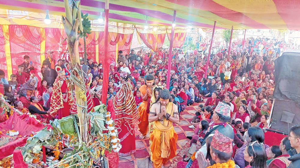 कालिका मन्दिर जीर्णोद्धार गर्न ६६ लाख सङ्कलन