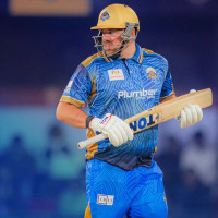 समान श्रेणीका कर्मचारीको मर्यादाक्रम एउटै हुनुपर्ने माग