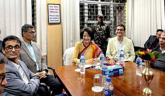 सरकारको प्राथमिकता भ्रष्टचार मुक्त देश बनाउनु हो : स्वास्थ्य मन्त्री डा.गौतम