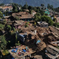 थातथलो छोड्दै भूकम्पपीडित