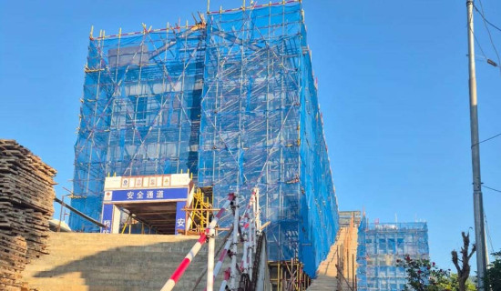 विद्यालय भवनमा एक अर्बको लगानी