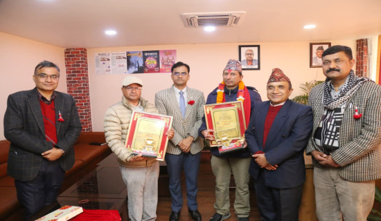 संस्थानबाट चौलागाई र रेग्मीको बिदाइ