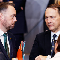 प्रधानमन्त्री प्रचण्डलाई विश्वासको मत प्राप्त, पक्षमा १५७ मत