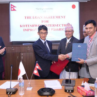 सञ्चय कोषले आयोजनाबारे बुझेर मात्र लगानी गर्नुपर्छ : अर्थमन्त्री महत