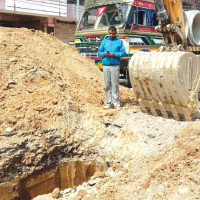 बाटो बिना पक्की पुल, तीन वर्षसम्म भएन प्रयोग