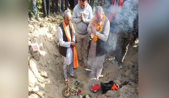 लोकतन्त्रमा प्रश्न गर्ने स्वतन्त्रता