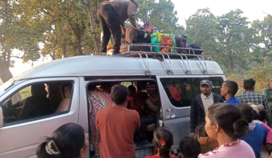 रोजगारी गर्न भारत जानेको लर्को