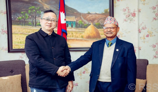 कृषिमन्त्री डा.परियार र राजदूत चेन सङबिच भेटवार्ता