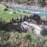 सुनकोशीको फोक्सिङटार अस्थायी बेलिब्रिज जडानको काम सुरु