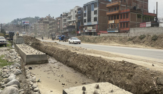 साँगा–धुलिखेल सडकः पुलबजार खण्डमा स्तरोन्नति सुुरु