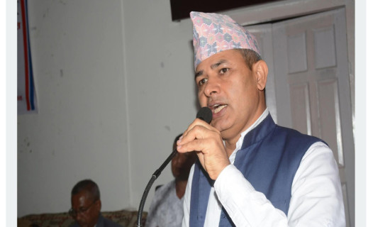 जिल्ला प्रशासन कार्यालयद्वारा सबै सेवा प्रवाह भइराखेको छ : प्रजिअ अधिकारी