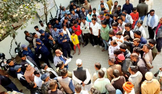 झोलुङ्गे पुलबाट खसेर महिलाको मृत्यु