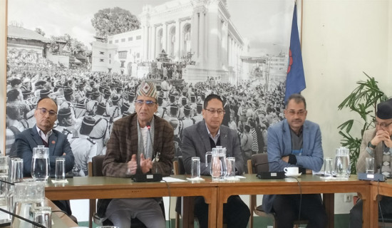 अध्यक्ष ओलीले लिमीका तीन बालबालिकालाई पढाउनुहुने